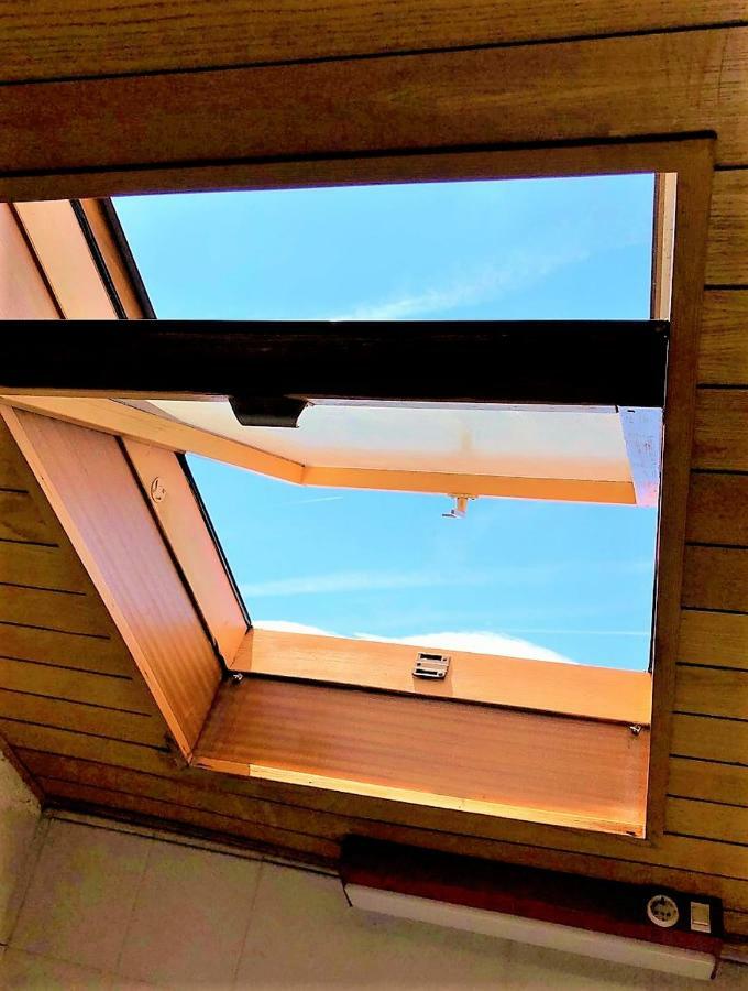 Apartments With Boat Mooring Marija Супетарска Драга Екстериор снимка