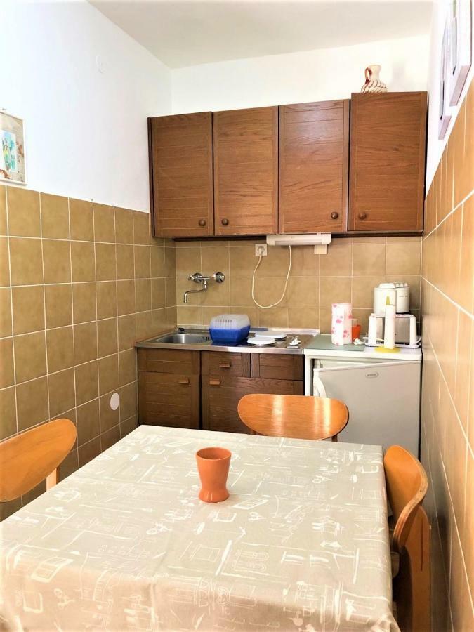 Apartments With Boat Mooring Marija Супетарска Драга Екстериор снимка