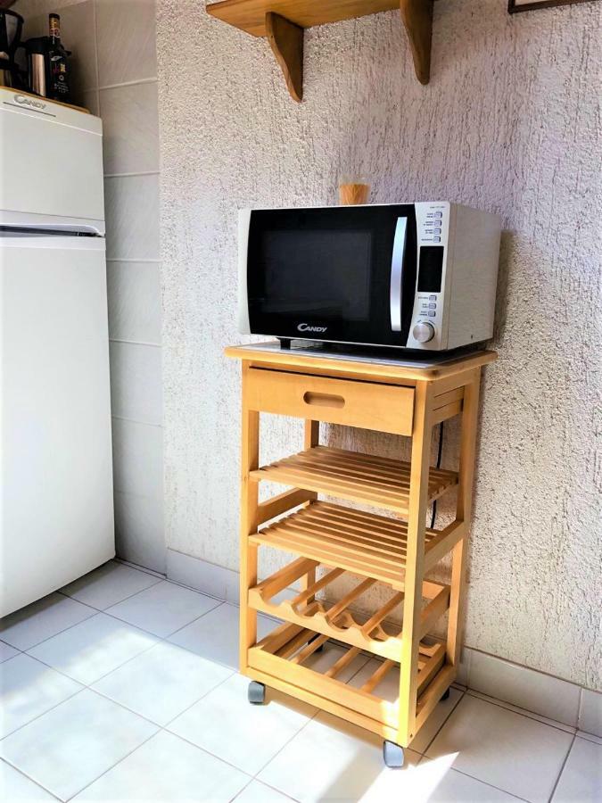 Apartments With Boat Mooring Marija Супетарска Драга Екстериор снимка