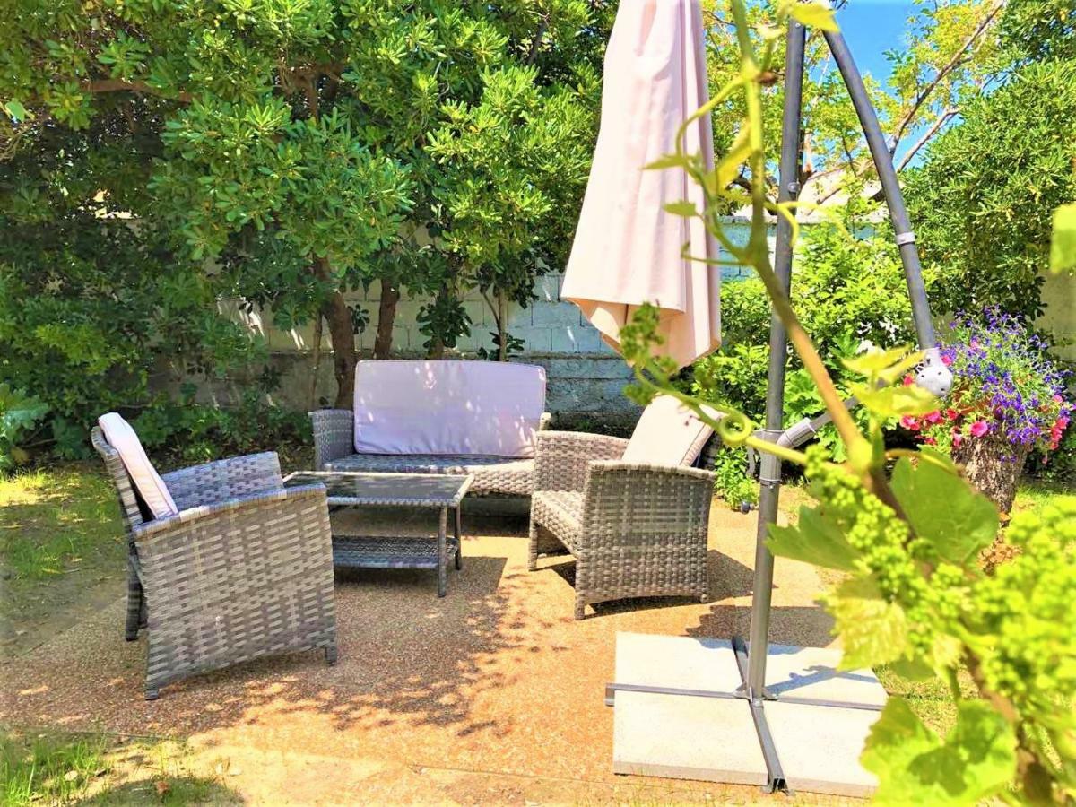 Apartments With Boat Mooring Marija Супетарска Драга Екстериор снимка